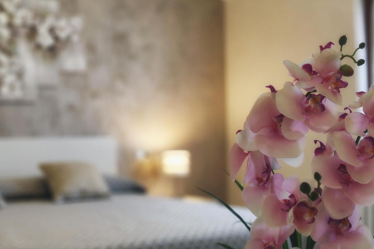 Flower Apartments Bardolino Eksteriør bilde