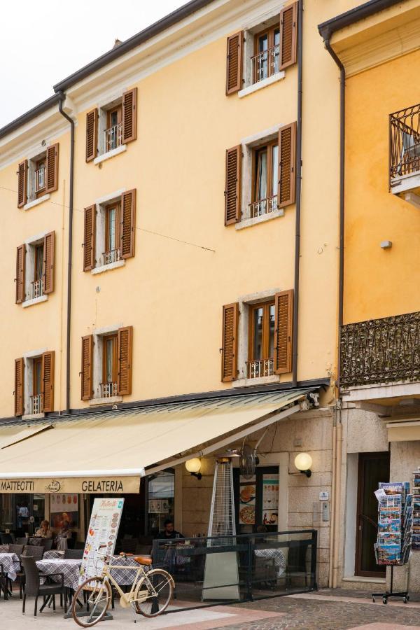 Flower Apartments Bardolino Eksteriør bilde